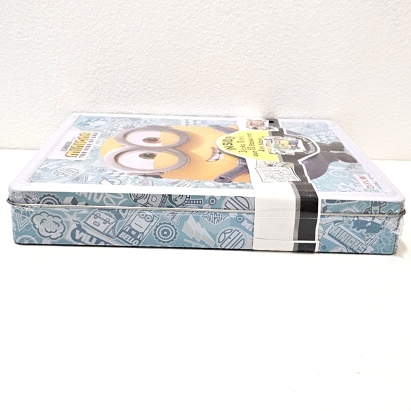 Minions 2 The Rise of Gru Activity Books & Tin Box Set - Picture 6 of 14